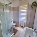 Niluna Bed & Breakfast 4*