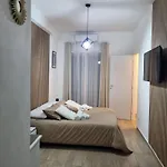 Niluna Неаполь