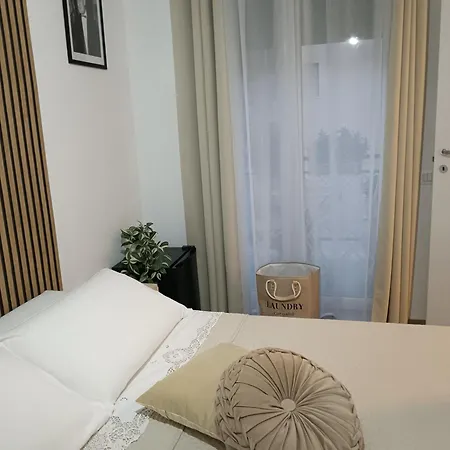 Niluna Oda ve Kahvaltı