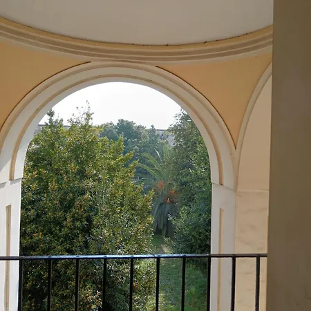 Oda ve Kahvaltı Niluna