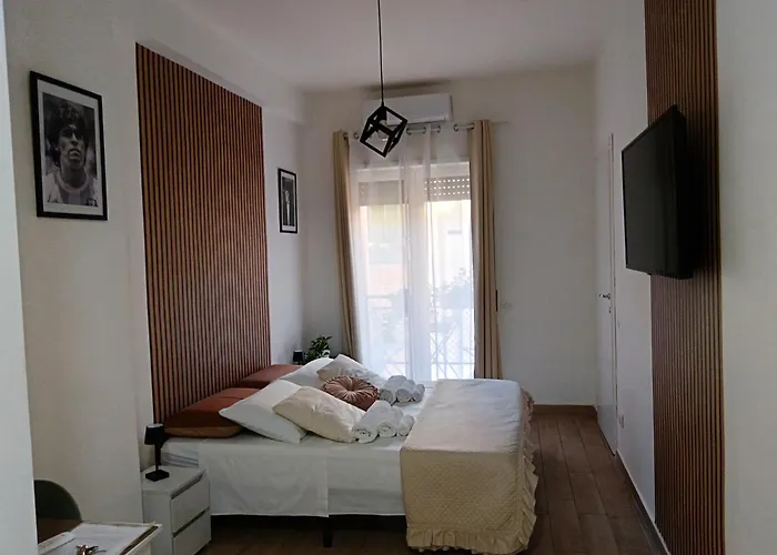 Niluna Alojamento de Acomodação e Pequeno-almoço Nápoles