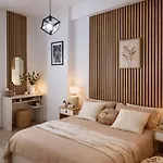 Niluna 4*